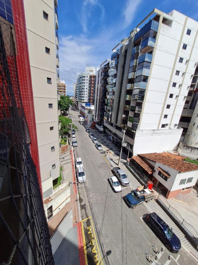 Apt Encantador Centro Guarapari, Completo, 50 M Da Praia Exterior photo